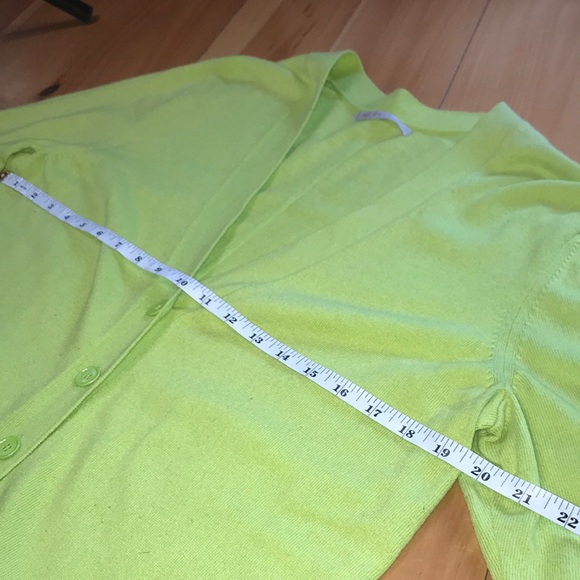 GAP Cardigan - Picture 9 of 14